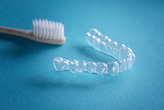 Cleaning your ClearCorrect aligners